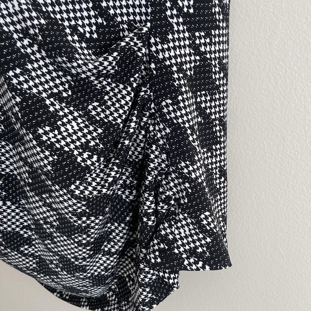 Lane Bryant Womens Size 14/16 Pullover Houndstooth Short Sleeve Top Draped Neck - Picture 6 of 8